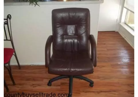 Brown Top Grain Leather Executive Desk Chair